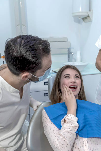 Emergency Gum Pain Relief in LA